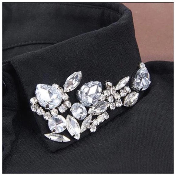 Black Crystal Embellished Collar - Picture 2 of 7